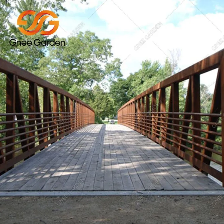 پل عابر پیاده کورتن گاردن