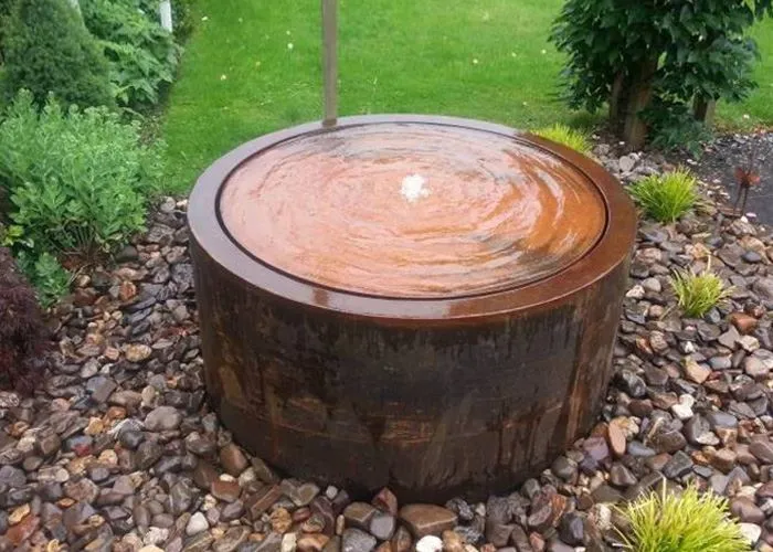 ویژگی آب فولاد زنگ زده