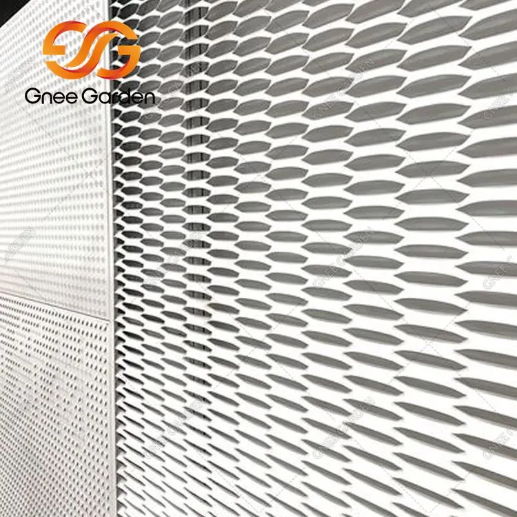 فلز سوراخ شده از جنس استنلس استیل