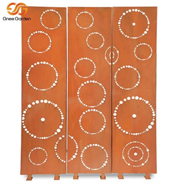 Customized backyard  privacy screen panel